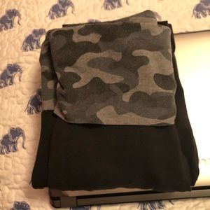 Camo pink yoga pants